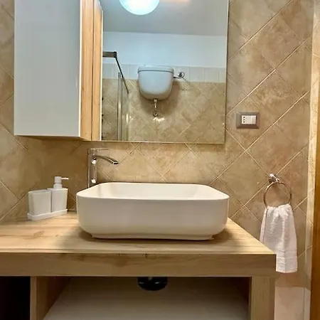 Zizi